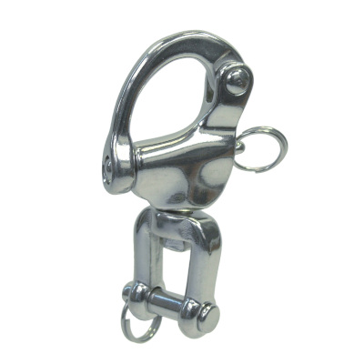 Рекомендуем купить Карабин пеликан ART 8262 128мм с вертлюжной скобой, нерж. сталь А4